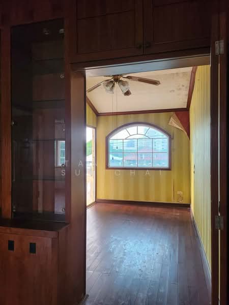 5-BR House, Chon Buri (Pattaya), Nong Pru, Bang Lamung (Pattaya), Chon Buri (Pattaya), 5 Bedrooms, 495 sqm, Single Detached House For Sale, by Tanawan Surichai, 500267503 - DDproperty.com