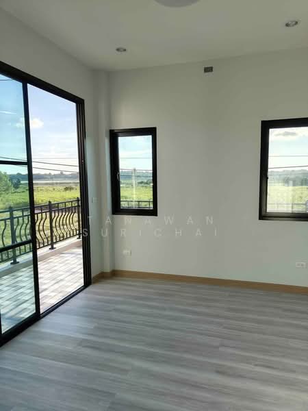 4-BR House, Chon Buri (Pattaya), Nong - Kham, Si Racha, Chon Buri (Pattaya), 4 Bedrooms, 170 sqm, Single Detached House For Sale, by Tanawan Surichai, 500267509 - DDproperty.com