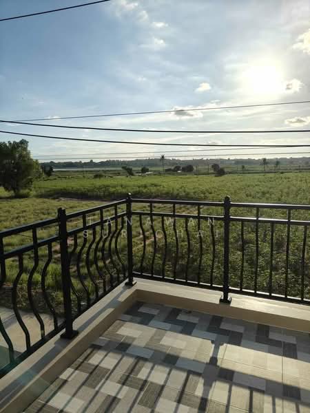 4-BR House, Chon Buri (Pattaya), Nong - Kham, Si Racha, Chon Buri (Pattaya), 4 Bedrooms, 170 sqm, Single Detached House For Sale, by Tanawan Surichai, 500267509 - DDproperty.com