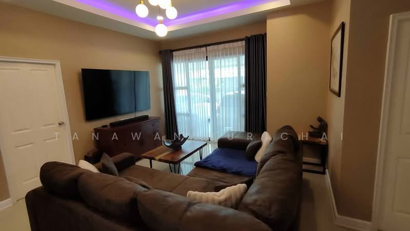 3-BR House, Chon Buri (Pattaya), Poong, Bang Lamung (Pattaya), Chon Buri (Pattaya), 3 Bedrooms, 150 sqm, Single Detached House For Sale, by Tanawan Surichai, 500267513 - DDproperty.com
