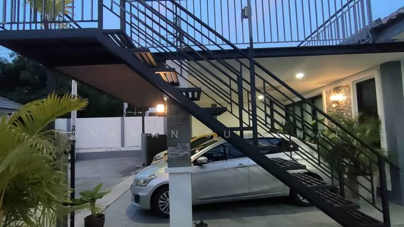 3-BR House, Chon Buri (Pattaya), Poong, Bang Lamung (Pattaya), Chon Buri (Pattaya), 3 Bedrooms, 150 sqm, Single Detached House For Sale, by Tanawan Surichai, 500267513 - DDproperty.com