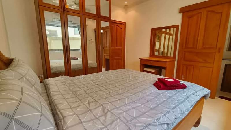 3 Bedrooms Pool Villa in Jomtien for sale, Chon Buri (Pattaya), Bang Lamung, Bang Lamung (Pattaya), Chon Buri (Pattaya), 3 Bedrooms, 200 sqm, Villa For Sale, by PLC real estate, 500267515 - DDproperty.com
