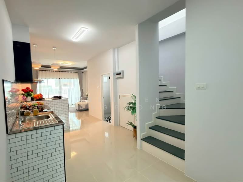 3-BR Townhouse, Chon Buri (Pattaya), Nong Pru, Bang Lamung (Pattaya), Chon Buri (Pattaya), 3 Bedrooms, 204 sqm, Townhouse For Sale, by Phonphen Tangphong, 500267541 - DDproperty.com