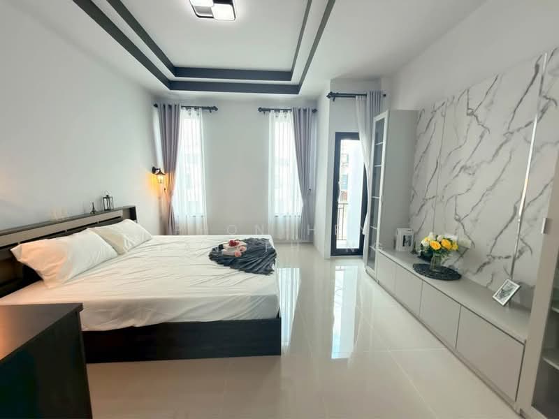 3-BR Townhouse, Chon Buri (Pattaya), Nong Pru, Bang Lamung (Pattaya), Chon Buri (Pattaya), 3 Bedrooms, 204 sqm, Townhouse For Sale, by Phonphen Tangphong, 500267541 - DDproperty.com