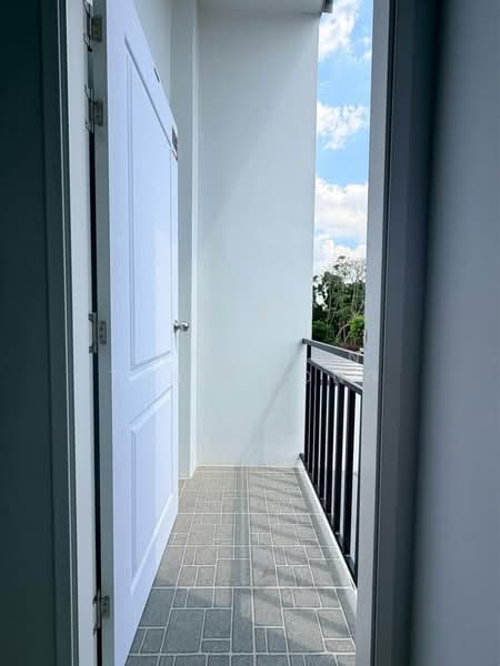 3-BR Townhouse, Chon Buri (Pattaya), Nong Pru, Bang Lamung (Pattaya), Chon Buri (Pattaya), 3 Bedrooms, 204 sqm, Townhouse For Sale, by Phonphen Tangphong, 500267541 - DDproperty.com