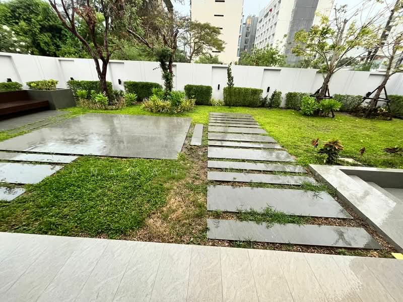 8-BR Villa, Chon Buri (Pattaya), Nong Pru, Bang Lamung (Pattaya), Chon Buri (Pattaya), 8 Bedrooms, 11,000 sqm, Villa For Sale, by Tanawan Surichai, 500267564 - DDproperty.com