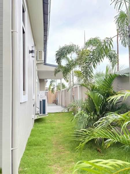 3-BR House, Chon Buri (Pattaya), Na Kloe, Bang Lamung (Pattaya), Chon Buri (Pattaya), 3 Bedrooms, 250 sqm, Single Detached House For Sale, by Tanawan Surichai, 500267653 - DDproperty.com