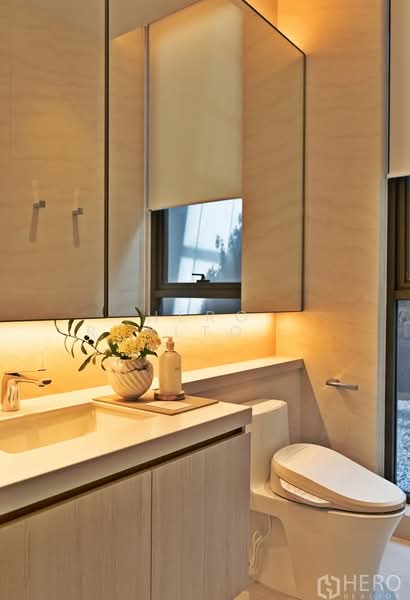 STILL Sukhumvit 20, Bangkok, Khlong Toei, Khlong Toei, Bangkok, 2 Bedrooms, 123 sqm, Condo For Sale, by Hero Realtor Co., Ltd., 500267676 - DDproperty.com