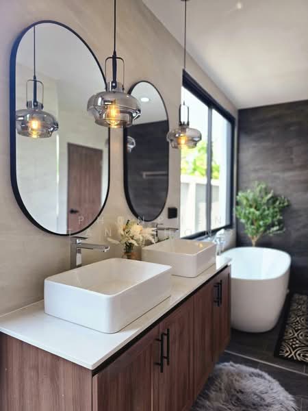 undefined, Chon Buri (Pattaya), Poong, Bang Lamung (Pattaya), Chon Buri (Pattaya), 3 Bedrooms, 204 sqm, Single Detached House For Sale, by Phonphen Tangphong, 500267679 - DDproperty.com