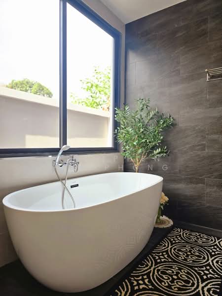 undefined, Chon Buri (Pattaya), Poong, Bang Lamung (Pattaya), Chon Buri (Pattaya), 3 Bedrooms, 204 sqm, Single Detached House For Sale, by Phonphen Tangphong, 500267679 - DDproperty.com