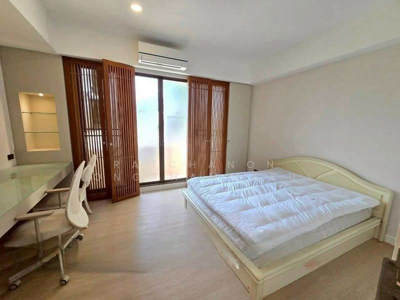 3-BR Townhouse, Bangkok, Khlong Tan Nua, Watthana, Bangkok, 3 Bedrooms, 204 sqm, Townhouse For Rent, by Ratchanon Songthammakul, 500267688 - DDproperty.com