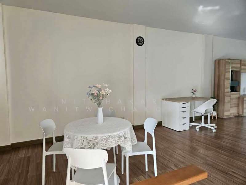 Baan Klang Krung Grande Vienna Rama 3, Bangkok, Rama 3 Road, Bang Pong Pang, Yan Nawa, Bangkok, 3 Bedrooms, 241 sqm, Townhouse For Rent, by Nitchakarn  Wanitwichakornkit , 500267734 - DDproperty.com