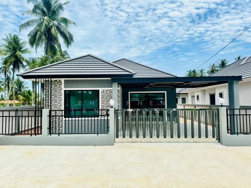 ขาย - บ้าน 3-ห้องนอน, ชลบุรี