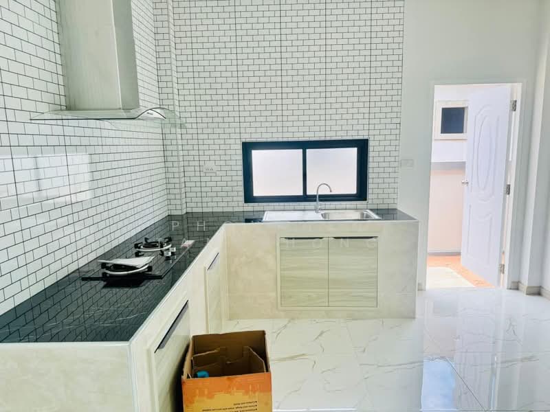 ขาย - บ้าน 3-ห้องนอน, ชลบุรี