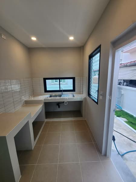 นันทวัน วงแหวน-รัตนาธิเบศร์, Nonthaburi, Sao Thong Hin, Bang Yai, Nonthaburi, 4 Bedrooms, 217 sqm, Single Detached House For Sale, by Angsanaporn D, 500267767 - DDproperty.com