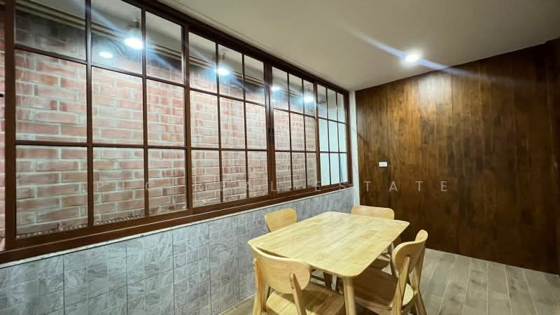 ขายบ้าน 4 ห้องนอน พัทยาตะวันออก, ชลบุรี, บางละมุง, บางละมุง, ชลบุรี, 246 ตร.ม., บ้านเดี่ยว ขาย, โดย PLC real estate, 500267815 - DDproperty.com