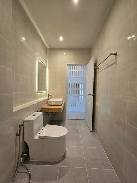 Beautiful corner house for sale in Phuket Town, within the Koh Kaew project. 4 bedrooms, 45.4 sq.wa., Phuket, Ko Kaeo, Muang Phuket, Phuket, 4 Bedrooms, 200 sqm, Single Detached House For Sale, by Rachen Nopsuwan, 500267836 - DDproperty.com