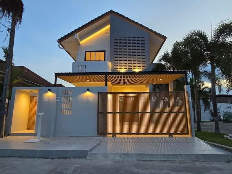 Beautiful corner house for sale in Phuket Town, within the Koh Kaew project. 4 bedrooms, 45.4 sq.wa., Phuket, Ko Kaeo, Muang Phuket, Phuket, 4 Bedrooms, 200 sqm, Single Detached House For Sale, by Rachen Nopsuwan, 500267836 - DDproperty.com