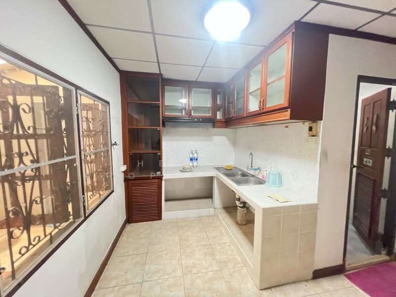 หมู่บ้านราชาวดี เพลส, Nonthaburi, Tha-Sai, Muang Nonthaburi, Nonthaburi, 4 Bedrooms, 120 sqm, Townhouse For Sale, by The Best Property  บี, 500267841 - DDproperty.com