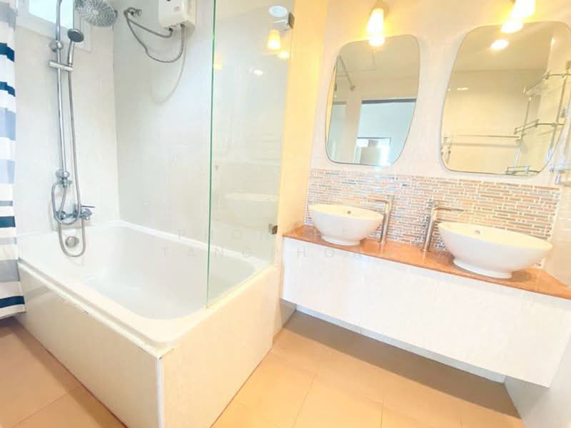 Ladda Condo View : ลัดดา คอนโดวิลล์, ชลบุรี, ถนน เจิมจอมพล, ศรีราชา, ศรีราชา, ชลบุรี, 62 ตร.ม., คอนโด ขาย, โดย Phonphen Tangphong, 500267865 - DDproperty.com