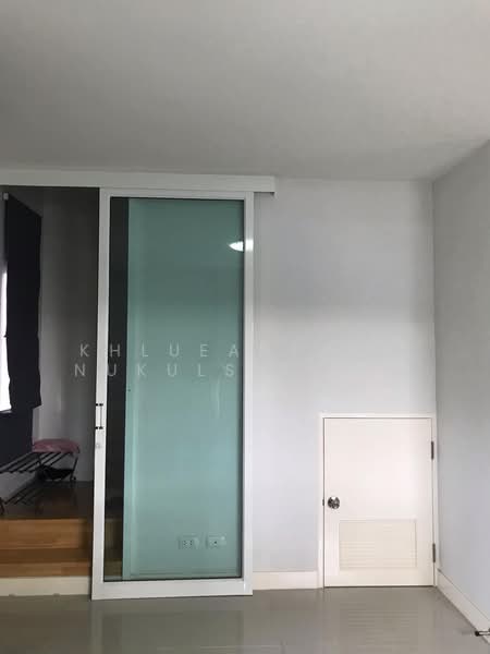Baan Klang Muang Suanluang, Bangkok, On Nut Road, Dok Mai, Prawet, Bangkok, 3 Bedrooms, 150 sqm, Townhouse For Rent, by Khlueanphon Nukulsirisak, 500267885 - DDproperty.com