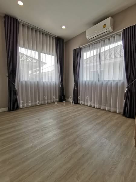 Perfect Place Sukhumvit 77-Suvarnabhumi : เพอร์เฟค เพลส สุขุมวิท77-สุวรรณภูมิ, สมุทรปราการ, ถนนลาดกระบัง, ราชาเทวะ, บางพลี, สมุทรปราการ, 165 ตร.ม., บ้านเดี่ยว ให้เช่า, โดย Natasa Techathonthanakhun, 500267888 - DDproperty.com