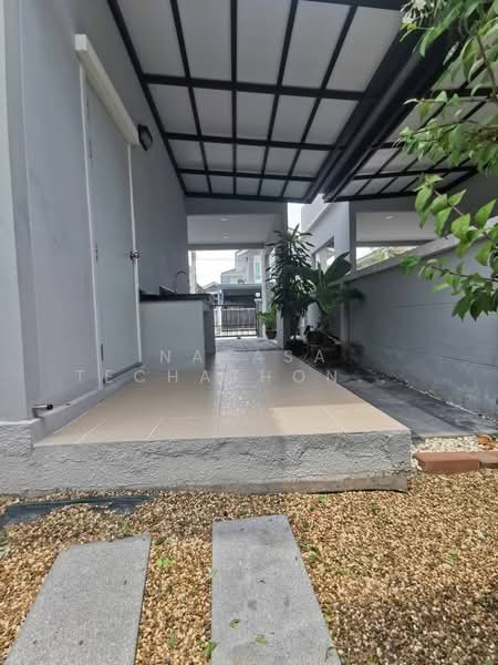 Perfect Place Sukhumvit 77-Suvarnabhumi : เพอร์เฟค เพลส สุขุมวิท77-สุวรรณภูมิ, สมุทรปราการ, ถนนลาดกระบัง, ราชาเทวะ, บางพลี, สมุทรปราการ, 165 ตร.ม., บ้านเดี่ยว ให้เช่า, โดย Natasa Techathonthanakhun, 500267888 - DDproperty.com