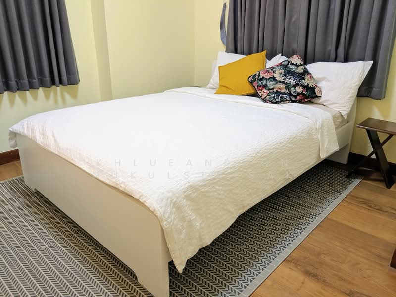 2-BR House, Bangkok, Huai Khwang, Huai Khwang, Bangkok, 2 Bedrooms, 102 sqm, Single Detached House For Rent, by Khlueanphon Nukulsirisak, 500267890 - DDproperty.com