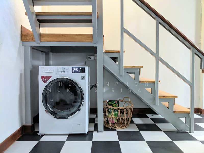 บ้าน 2-ห้องนอน, กรุงเทพ, ห้วยขวาง, ห้วยขวาง, กรุงเทพ, 102 ตร.ม., บ้านเดี่ยว ให้เช่า, โดย Khlueanphon Nukulsirisak, 500267890 - DDproperty.com