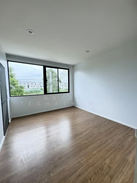 Baan Klang Muang Rama 9-Krungthep Kreetha, Bangkok, Soi Kanchanaphisek 23, Saphan Sung, Saphan Sung, Bangkok, 3 Bedrooms, 152 sqm, Townhouse For Rent, by Natasa Techathonthanakhun, 500267893 - DDproperty.com