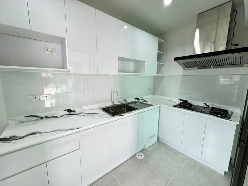 Baan Klang Muang Rama 9-Krungthep Kreetha, Bangkok, Soi Kanchanaphisek 23, Saphan Sung, Saphan Sung, Bangkok, 3 Bedrooms, 152 sqm, Townhouse For Rent, by Natasa Techathonthanakhun, 500267893 - DDproperty.com