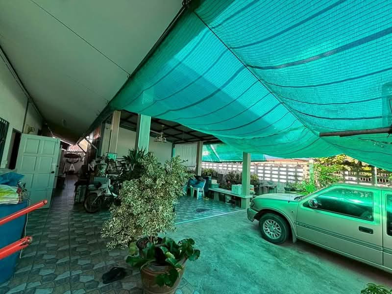 6-BR House, Chon Buri (Pattaya), Nong Pru, Bang Lamung (Pattaya), Chon Buri (Pattaya), 6 Bedrooms, 365 sqm, Single Detached House For Sale, by Tanawan Surichai, 500267905 - DDproperty.com