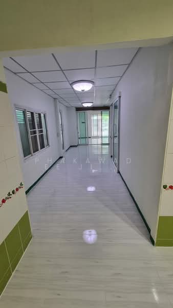 2-BR Townhouse, Bangkok, Bang Chak, Phra Khanong, Bangkok, 2 Bedrooms, 304 sqm, Townhouse For Rent, by Phakawadee Jiramanee, 500267909 - DDproperty.com