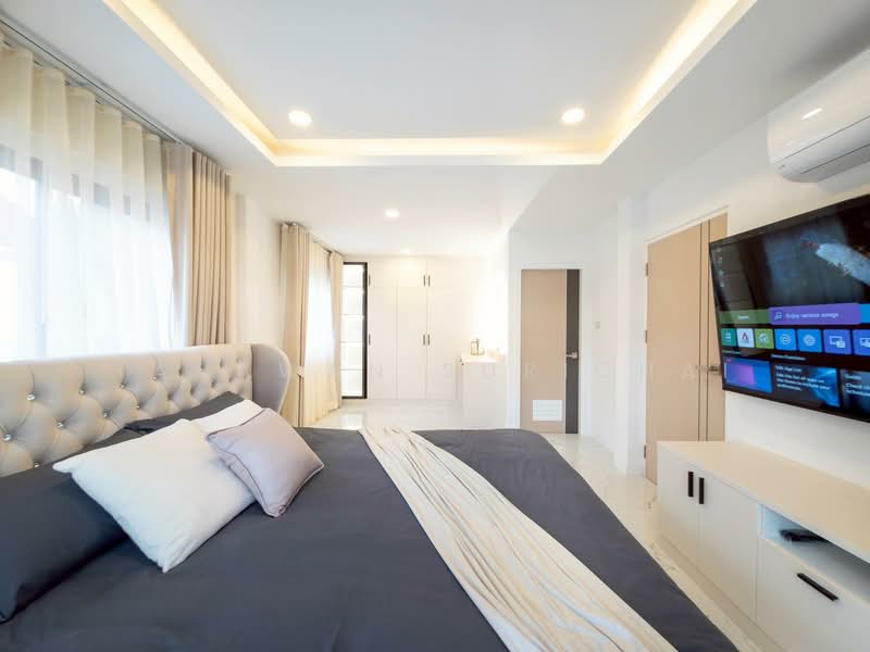 5-BR Villa, Chon Buri (Pattaya), Nong Pru, Bang Lamung (Pattaya), Chon Buri (Pattaya), 5 Bedrooms, 342 sqm, Villa For Sale, by Tanawan Surichai, 500267911 - DDproperty.com