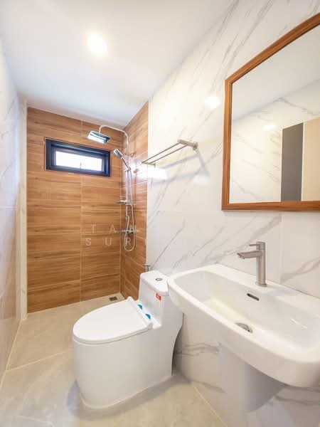 5-BR Villa, Chon Buri (Pattaya), Nong Pru, Bang Lamung (Pattaya), Chon Buri (Pattaya), 5 Bedrooms, 342 sqm, Villa For Sale, by Tanawan Surichai, 500267911 - DDproperty.com