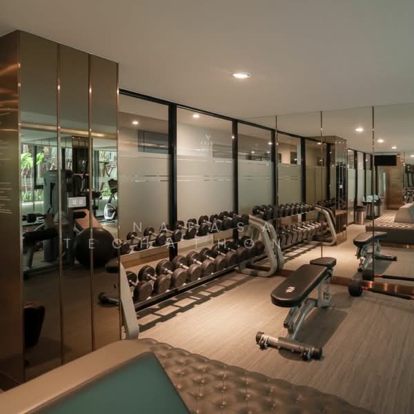 Vtara Sukhumvit 36, Bangkok, 118 Soi Saen Sabai, Phra Kanong, Khlong Toei, Bangkok, 1 Bedroom, 29 sqm, Condo For Sale, by Natasa Techathonthanakhun, 500267932 - DDproperty.com