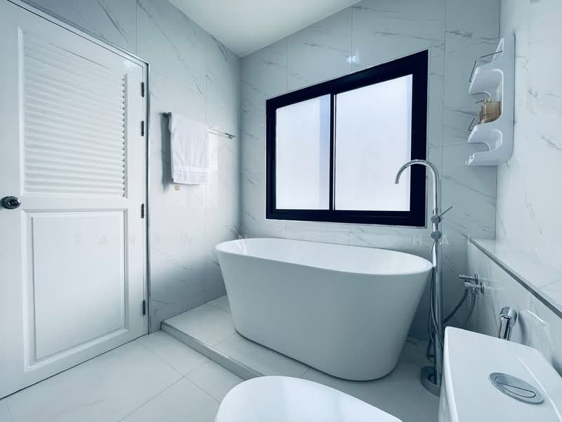 undefined, Chon Buri (Pattaya), Nong Pru, Bang Lamung (Pattaya), Chon Buri (Pattaya), 3 Bedrooms, 180 sqm, Single Detached House For Sale, by Tanawan Surichai, 500267945 - DDproperty.com