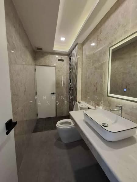 Aqua Pool Villa by Vinyx, Chon Buri (Pattaya), Huai Yai, Bang Lamung (Pattaya), Chon Buri (Pattaya), 5 Bedrooms, 495 sqm, Villa For Rent, by Vikrant Kokar, 500267948 - DDproperty.com