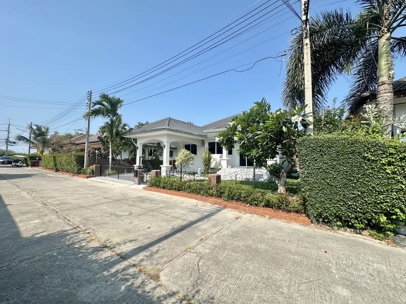 Hua Hin Laguna, Prachuap Khiri Khan, Soi Hua Hin 102, Nong Kae, Hua Hin, Prachuap Khiri Khan, 3 Bedrooms, 240 sqm, Villa For Sale, by Apisit Junlao, 500267952 - DDproperty.com