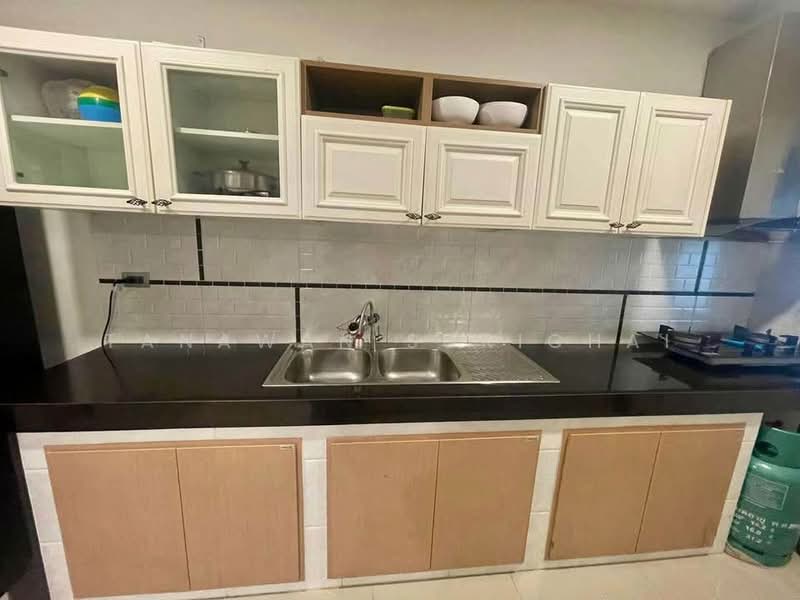 undefined, Chon Buri (Pattaya), Nong - Kham, Si Racha, Chon Buri (Pattaya), 4 Bedrooms, 325 sqm, Single Detached House For Sale, by Tanawan Surichai, 500267953 - DDproperty.com