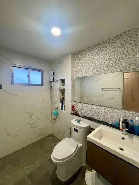 undefined, Chon Buri (Pattaya), Nong - Kham, Si Racha, Chon Buri (Pattaya), 4 Bedrooms, 325 sqm, Single Detached House For Sale, by Tanawan Surichai, 500267953 - DDproperty.com