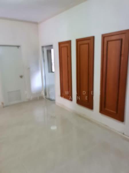 Krongthong Tropical, Bangkok, Chaloem Phra Kiat Ratchakan Thi 9 Road,, Prawet, Prawet, Bangkok, 3 Bedrooms, 200 sqm, Single Detached House For Rent, by Phakawadee Jiramanee, 500267966 - DDproperty.com