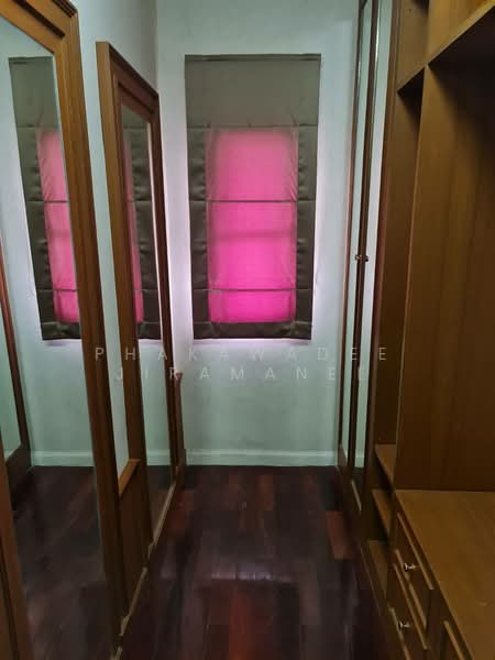 Krongthong Tropical, Bangkok, Chaloem Phra Kiat Ratchakan Thi 9 Road,, Prawet, Prawet, Bangkok, 3 Bedrooms, 200 sqm, Single Detached House For Rent, by Phakawadee Jiramanee, 500267966 - DDproperty.com