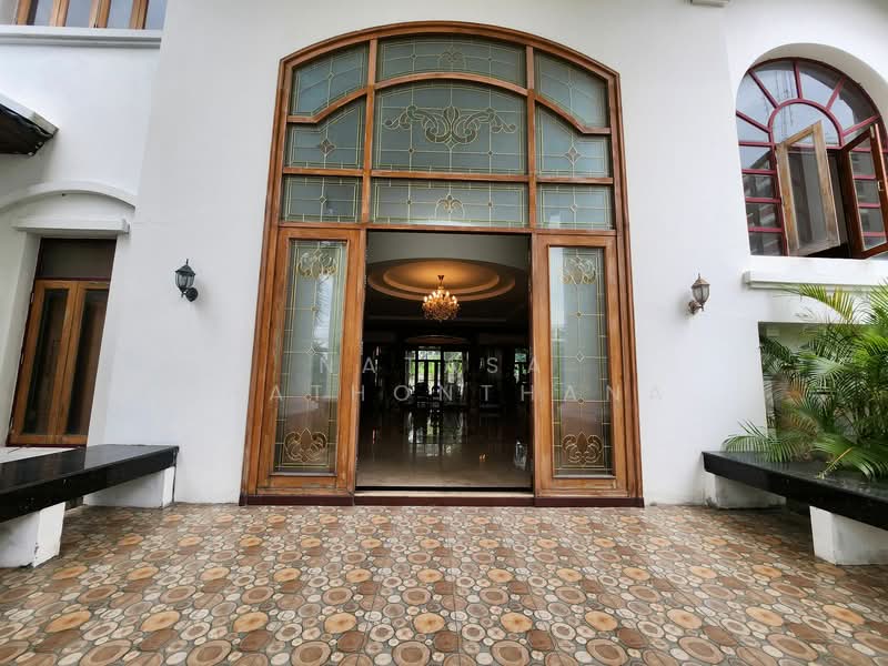 For Rent - 6-BR House, Bangkok