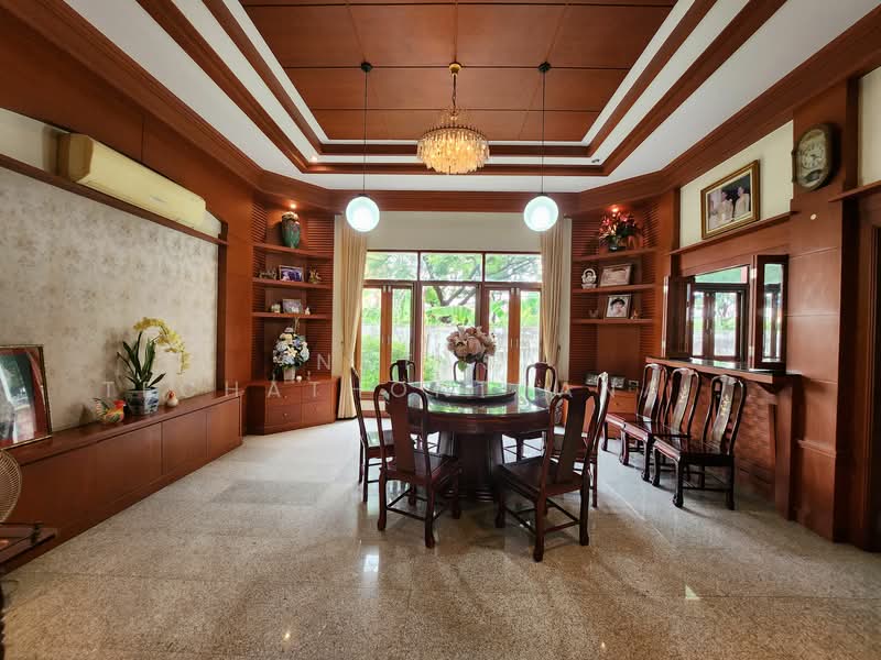 For Rent - 6-BR House, Bangkok