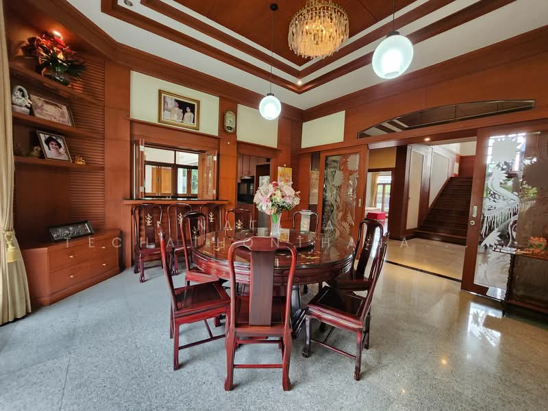 For Rent - 6-BR House, Bangkok