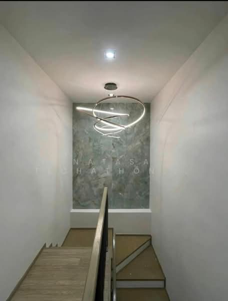 Ther Ladprao 93, Bangkok, Lat Phrao Road, Khlong Chaokhun Sing, Wang Thonglang, Bangkok, 3 Bedrooms, 220 sqm, Townhouse For Rent, by Natasa Techathonthanakhun, 500267987 - DDproperty.com