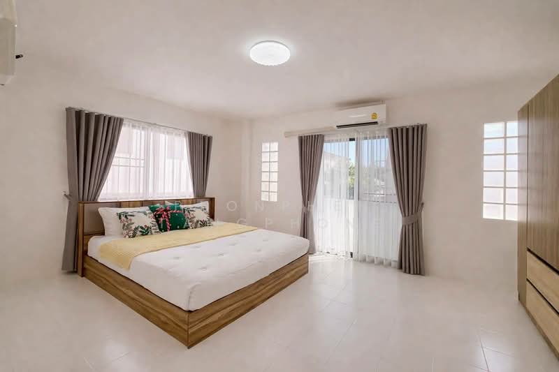 3-BR Townhouse, Chon Buri (Pattaya), Nong Pru, Bang Lamung (Pattaya), Chon Buri (Pattaya), 3 Bedrooms, 150 sqm, Townhouse For Sale, by Phonphen Tangphong, 500268038 - DDproperty.com