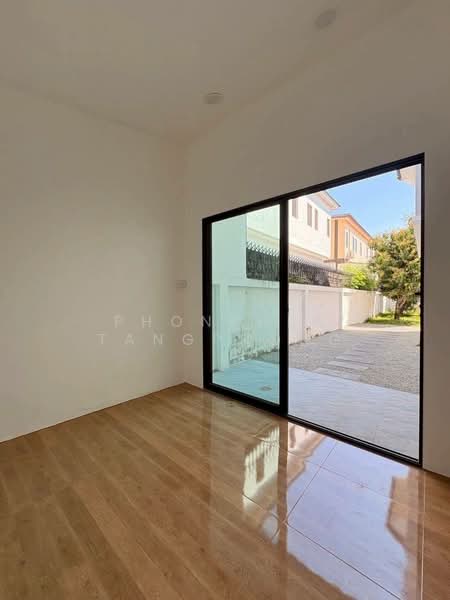 3-BR Townhouse, Chon Buri (Pattaya), Nong Pru, Bang Lamung (Pattaya), Chon Buri (Pattaya), 3 Bedrooms, 150 sqm, Townhouse For Sale, by Phonphen Tangphong, 500268038 - DDproperty.com