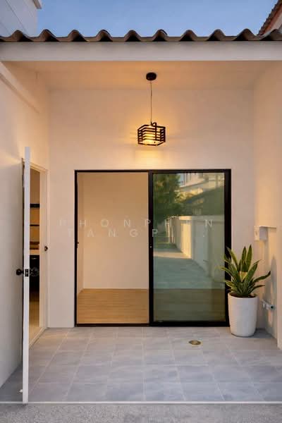 3-BR Townhouse, Chon Buri (Pattaya), Nong Pru, Bang Lamung (Pattaya), Chon Buri (Pattaya), 3 Bedrooms, 150 sqm, Townhouse For Sale, by Phonphen Tangphong, 500268038 - DDproperty.com